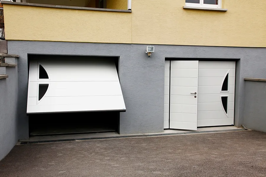 Porte de service pour portes de garage basculantes, portes de